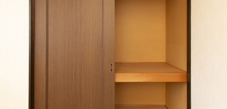 ヴィラコート美原202